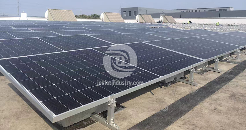 Azienda di strutture solari del Kuwait