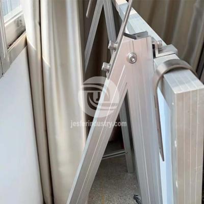 Staffa regolabile per montaggio a parete per balcone Francia